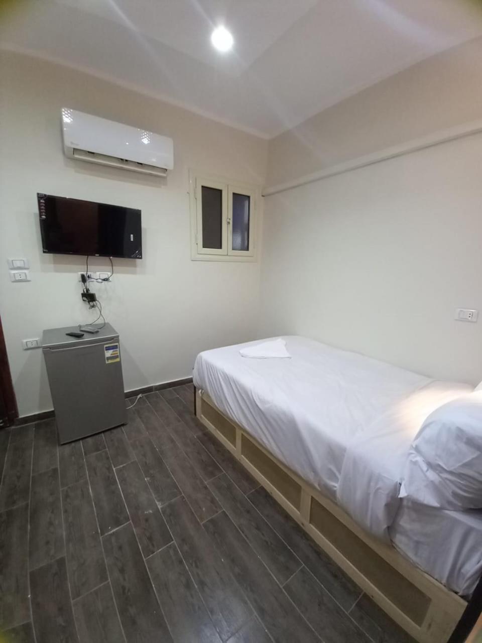 Khufu Pyramids Hotel Kafrat al Jabal Ngoại thất bức ảnh